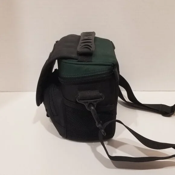 Lowepro Nova Micro AW Camera Shoulder Bag (Forest Green/Black), EUC - Picture 5 of 13